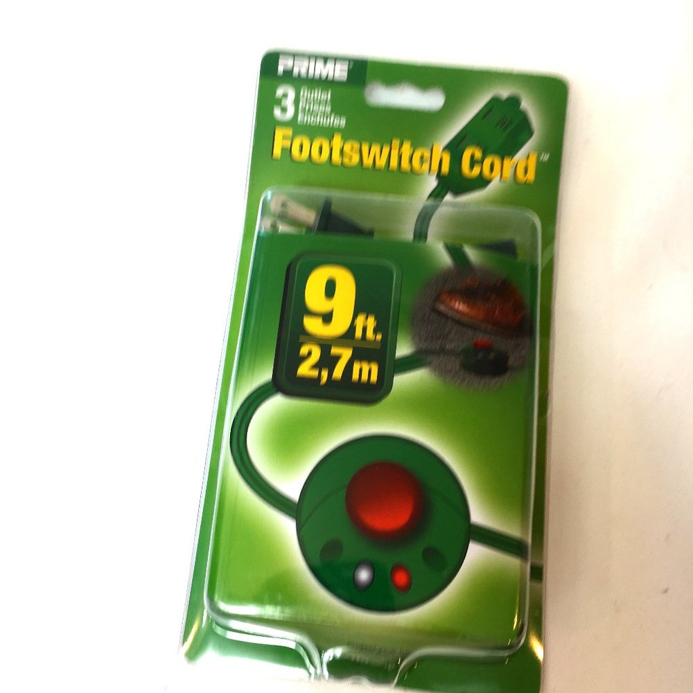Christmas Tree and lights Foot Switch Electrical 9' cord Prime 3 NWT